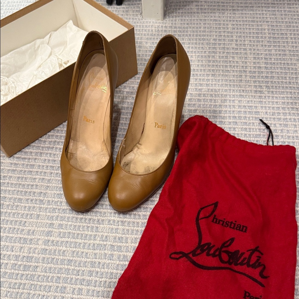 Christian Louboutin Tan Leather Heels